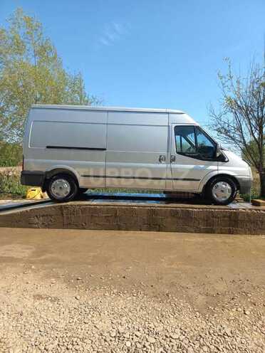Ford Transit 2010, 383,000 km - 2.2 l - Şirvan