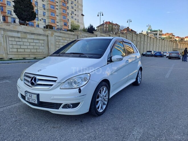 Mercedes B 170 2007, 170,000 km - 1.7 л - Bakı