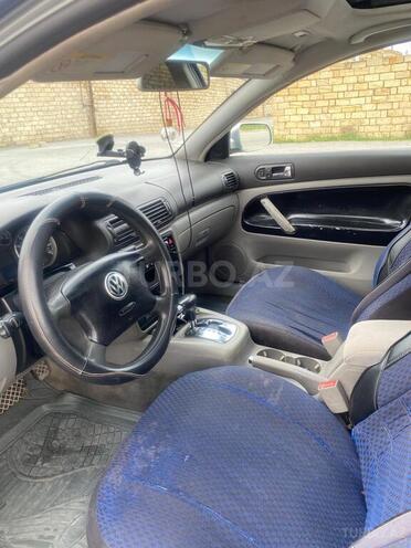 Volkswagen Passat 2001, 210,394 km - 1.8 l - Bakı