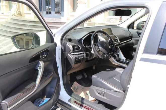 Mitsubishi Eclipse Cross 2019, 110,000 km - 1.5 л - Bakı