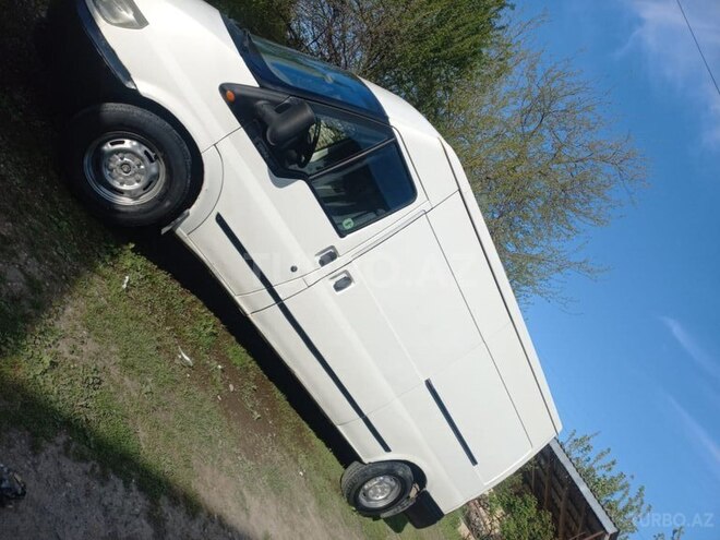 Ford Transit 2000, 671,000 km - 2.4 л - Qusar