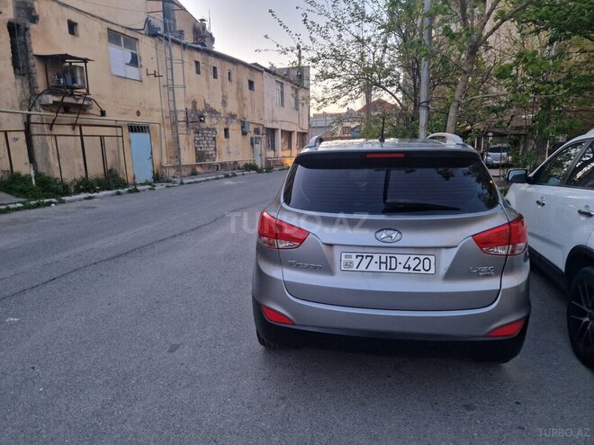 Hyundai Tucson 2010, 131,000 km - 2.0 л - Bakı