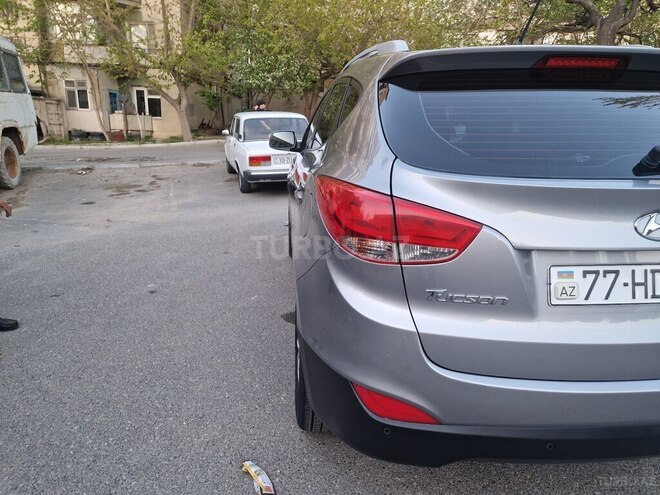 Hyundai Tucson 2010, 131,000 km - 2.0 л - Bakı