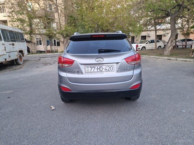 Hyundai Tucson 2010, 131,000 km - 2.0 л - Bakı