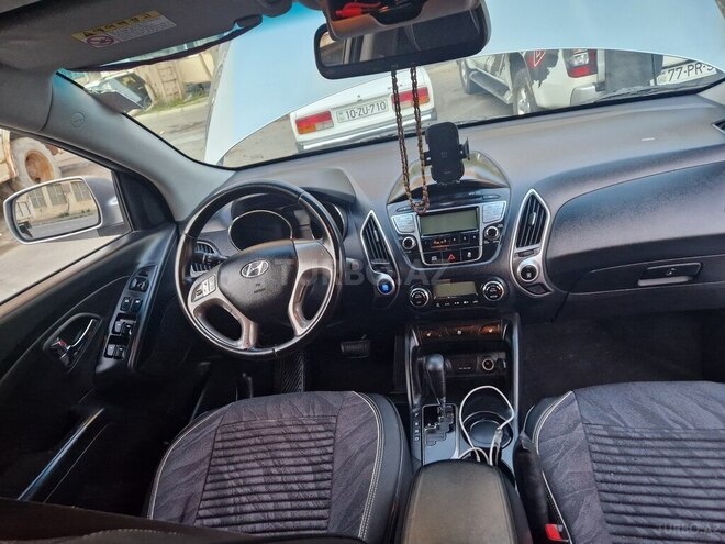 Hyundai Tucson 2010, 131,000 km - 2.0 л - Bakı