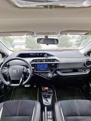 Toyota Aqua 2015, 67,461 km - 1.5 l - Bakı