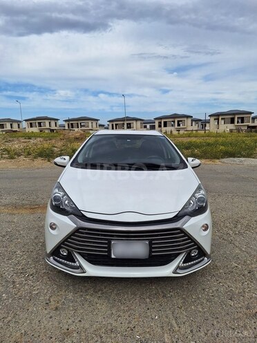 Toyota Aqua 2015, 67,461 km - 1.5 l - Bakı