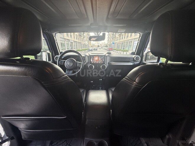 Jeep Wrangler-9