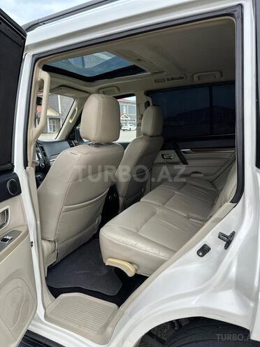 Mitsubishi Pajero 2007, 204,289 km - 3.0 л - Bakı