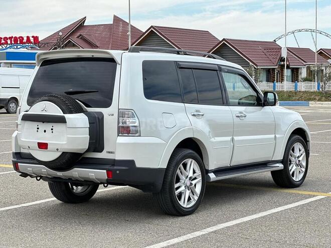Mitsubishi Pajero 2007, 204,289 km - 3.0 л - Bakı