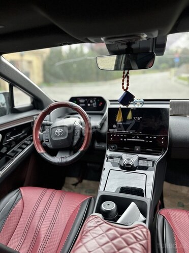 Toyota bZ4X 2023, 24,000 km - 0.0 l - Bakı