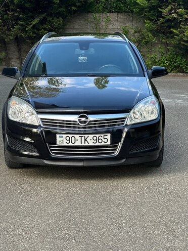 Opel Astra 2009, 346,000 km - 1.4 l - İsmayıllı