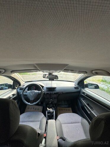 Opel Astra 2009, 346,000 km - 1.4 l - İsmayıllı