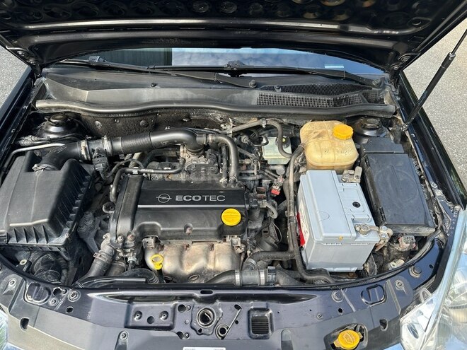 Opel Astra 2009, 346,000 km - 1.4 l - İsmayıllı