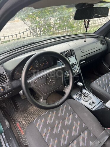 Mercedes C 200 d 1998, 429,000 km - 2.0 л - Sumqayıt