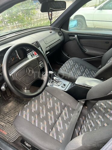 Mercedes C 200 d 1998, 429,000 km - 2.0 л - Sumqayıt