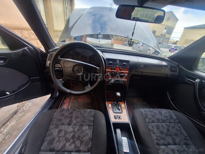 Mercedes C 200 1998, 234,563 km - 2.0 l - Bakı