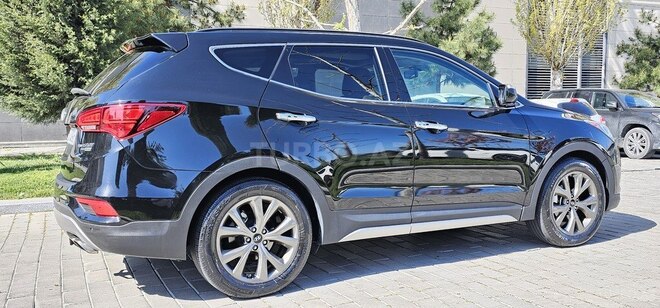 Hyundai Santa Fe-11