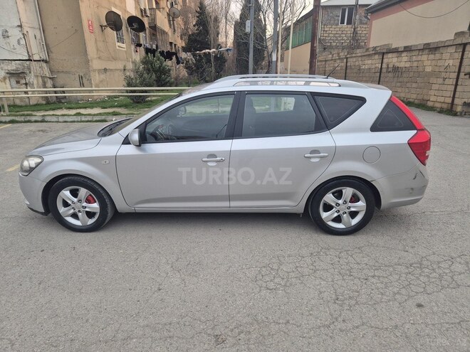 Kia Ceed 2009, 275,000 km - 1.6 л - Bakı