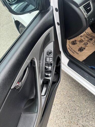 Hyundai Elantra 2012, 178,476 km - 1.8 l - Bakı