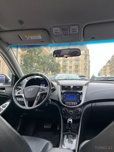 Hyundai Accent 2016, 82,000 km - 1.4 l - Bakı