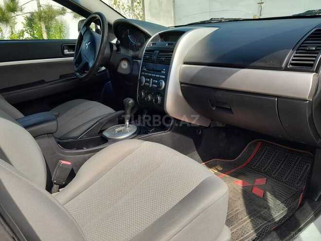 Mitsubishi Galant-10
