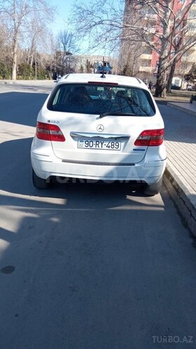 Mercedes B 180 2009, 142,963 km - 1.7 л - Mingəçevir