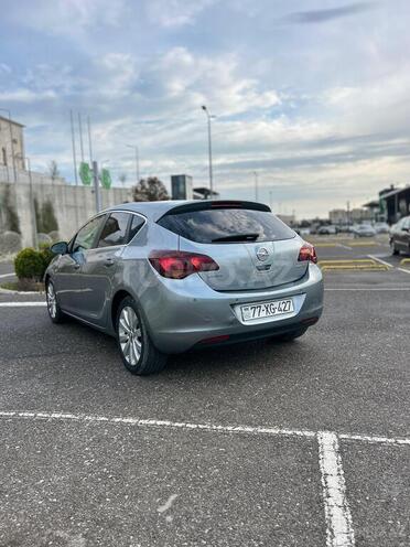 Opel Astra 2011, 365,000 km - 1.3 l - Bakı