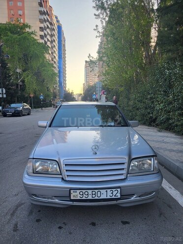Mercedes C 200 d 1999, 487,000 km - 2.2 l - Bakı
