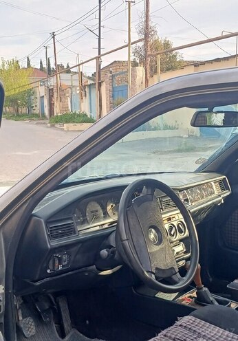 Mercedes 190 1991, 150,000 km - 1.8 l - Bakı