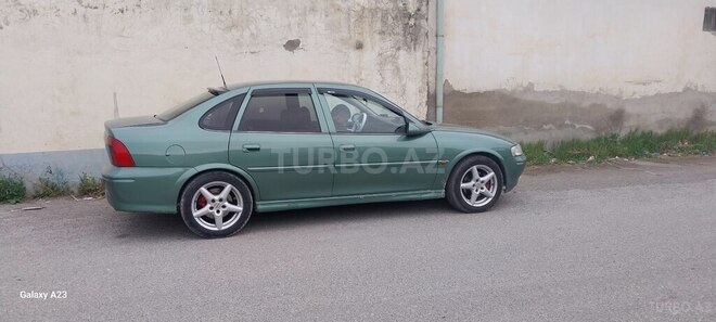 Opel Vectra 1999, 470,000 km - 2.0 l - Bakı