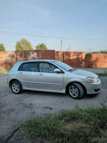 Toyota Corolla 2006, 260,000 km - 1.4 l - Bərdə