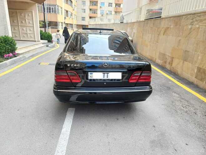 Mercedes E 240 2000, 285,000 km - 2.4 l - Bakı