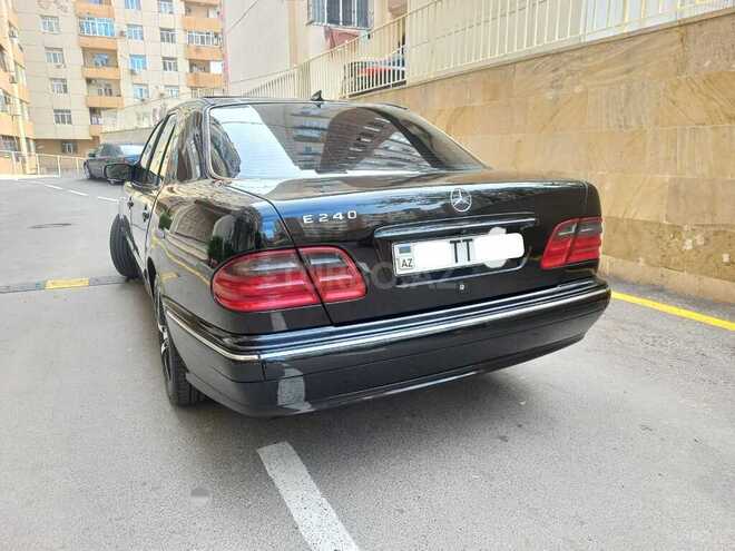 Mercedes E 240 2000, 285,000 km - 2.4 l - Bakı