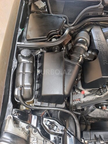 Mercedes E 240 2000, 285,000 km - 2.4 l - Bakı