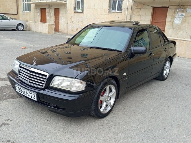 Mercedes C 220 d 1999, 228,000 km - 2.2 л - Bakı