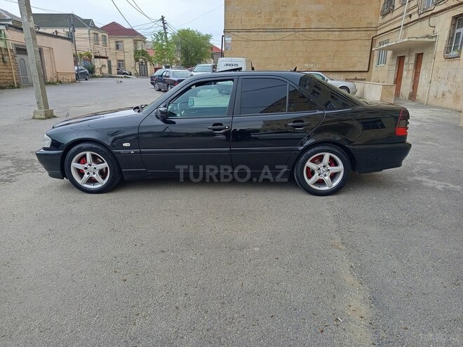 Mercedes C 220 d 1999, 228,000 km - 2.2 л - Bakı