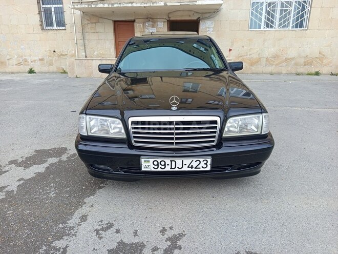 Mercedes C 220 d 1999, 228,000 km - 2.2 л - Bakı