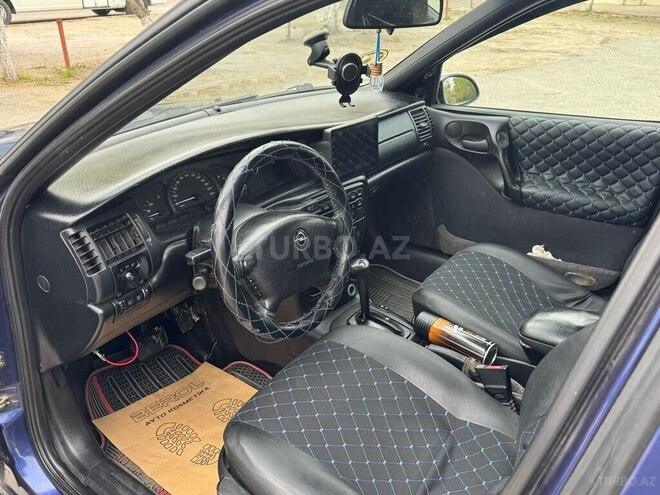 Opel Vectra 1996, 300,000 km - 2.0 l - Sumqayıt