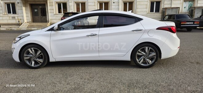 Hyundai Avante 2015, 98,000 km - 1.6 l - Naxçıvan