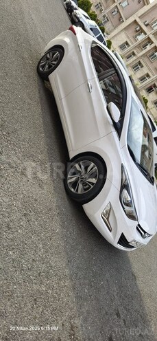 Hyundai Avante 2015, 98,000 km - 1.6 l - Naxçıvan