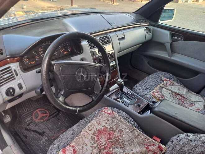 Mercedes E 200 1996, 58,000 km - 2.0 l - Tərtər