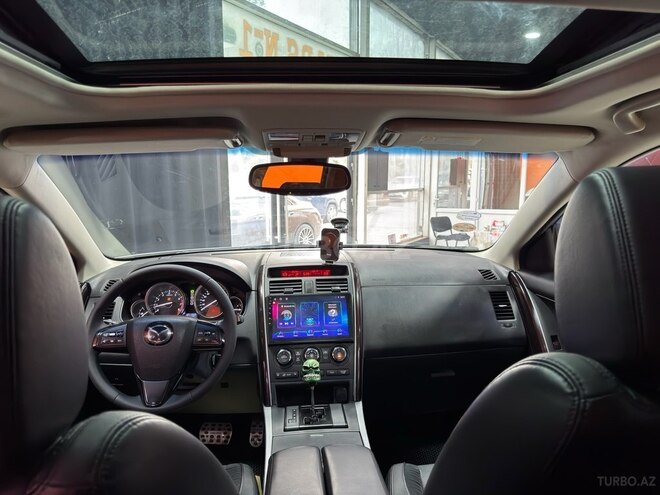 Mazda CX-9-13