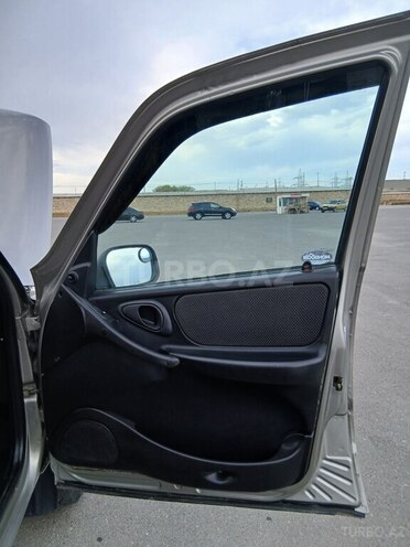 Chevrolet Niva 2007, 159,565 km - 1.7 l - Sumqayıt
