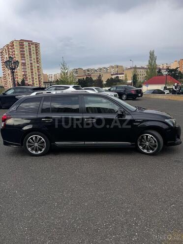 Toyota Corolla Fielder 2015, 115,000 km - 1.5 l - Bakı