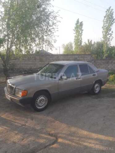 Mercedes 190 1991, 245,000 km - 2.0 l - Şirvan
