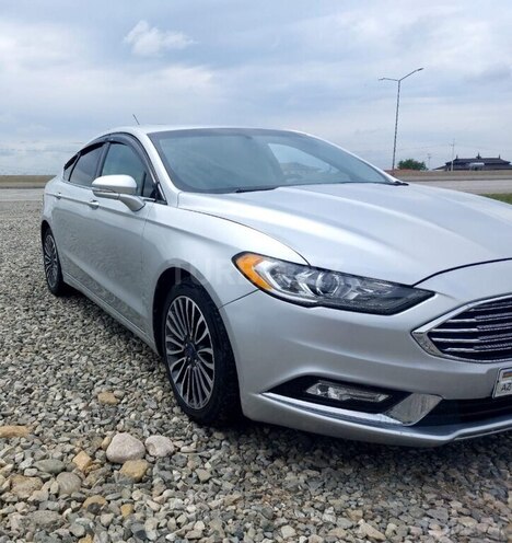 Ford Fusion (North America) 2018, 195,845 km - 2.0 l - Hacıqabul