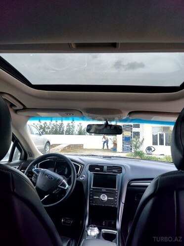 Ford Fusion (North America) 2018, 195,845 km - 2.0 l - Hacıqabul