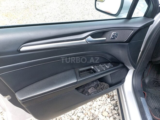 Ford Fusion (North America) 2018, 195,845 km - 2.0 l - Hacıqabul