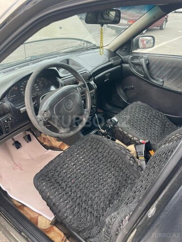 Opel Astra 1995, 353,535 km - 1.6 л - Sumqayıt